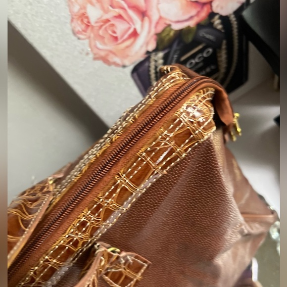 Kathy Van Zeeland Y2K NWOT Chocolate Croc-Embossed travel bag - Picture 3 of 12